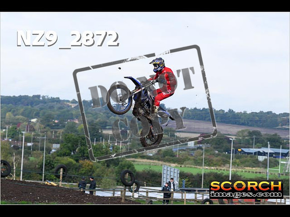 Experts-088