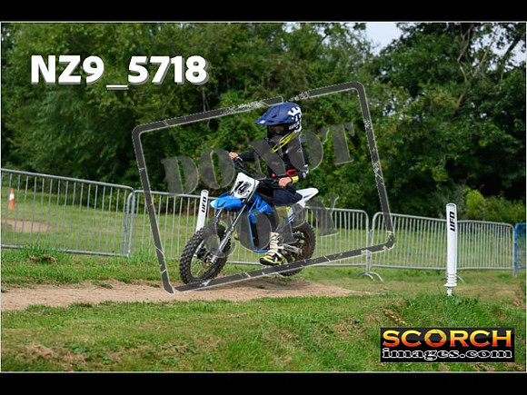 PeeWee Track-098