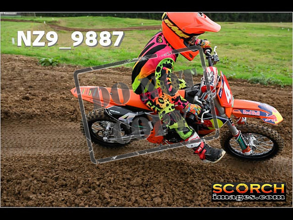65's-078