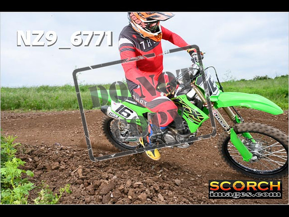 Experts-372