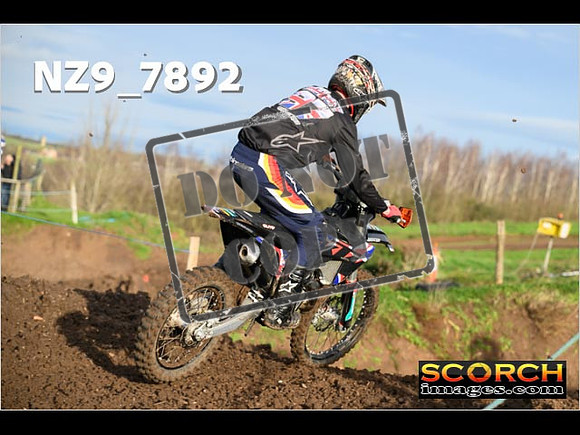 Experts-106