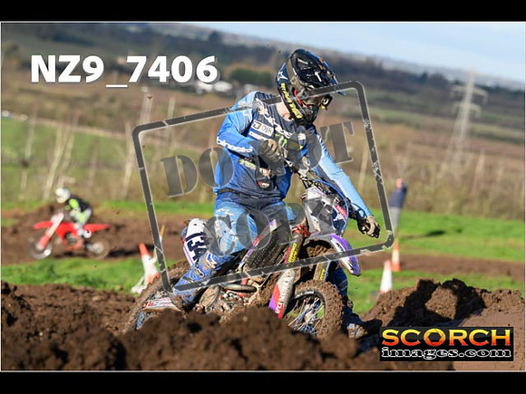 Experts-060