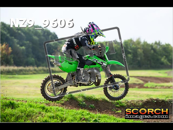 65's-021