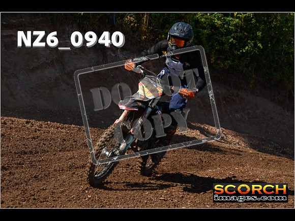 Experts-095