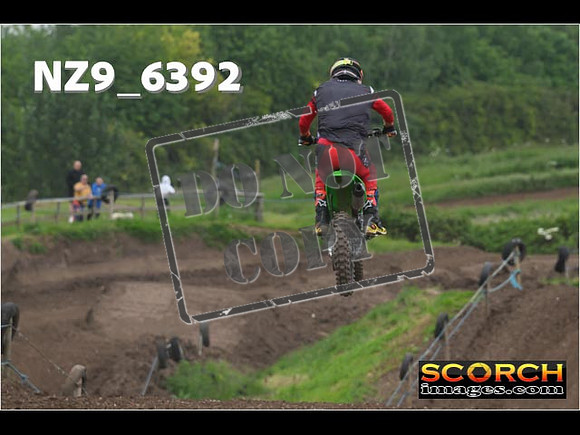 Experts-205