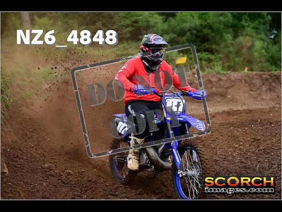 Experts-044