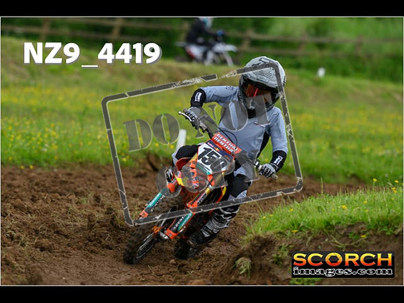 Auto 65'S-085
