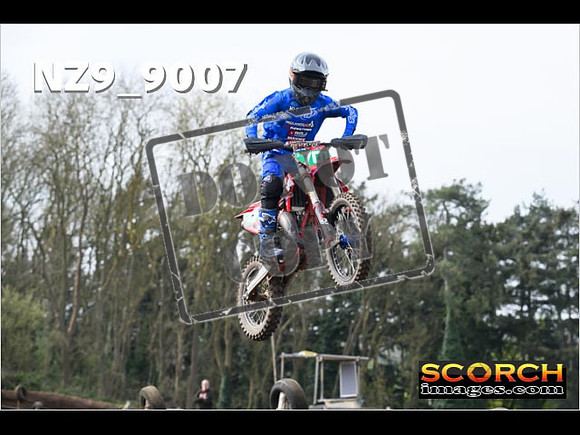Youth-086
