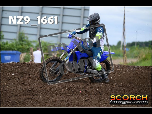 IntersBlue-059