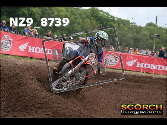 85'S-032