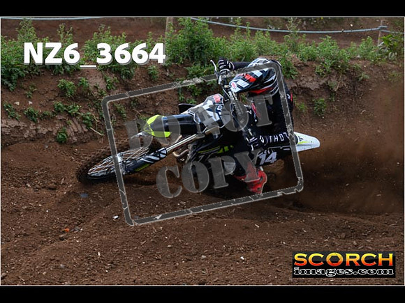 Experts-090