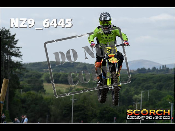 Experts-160