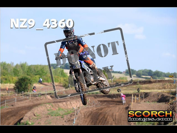 Experts-092