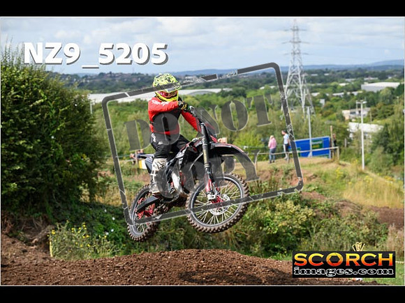 Inters Green-080