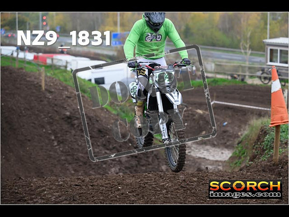 Inters-067