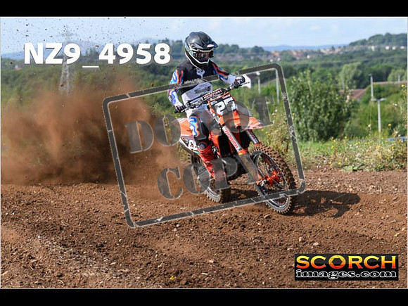 Experts-039