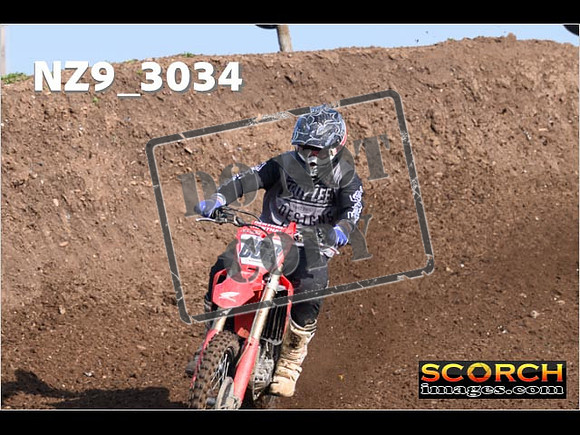 Experts-072