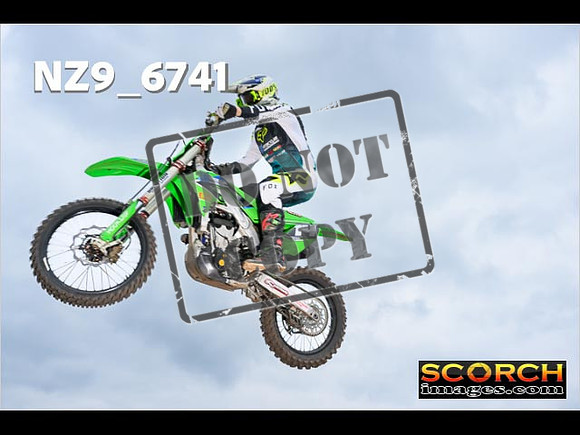Experts-345