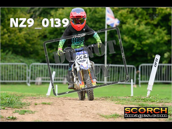 PeeWee Track-53