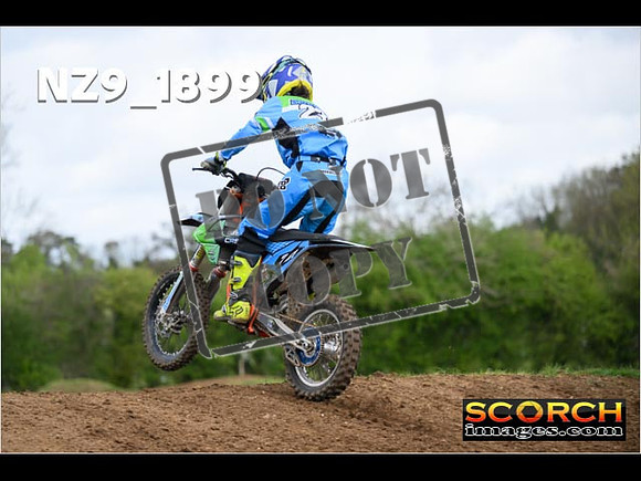 85's-080