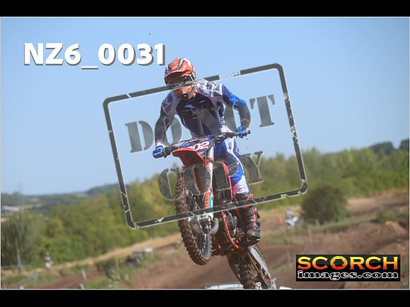 Experts-027