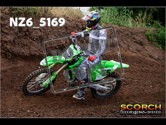 Inters Green-015