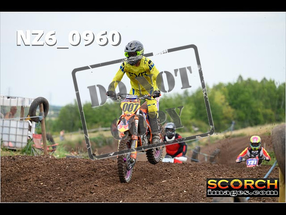 Inters-057