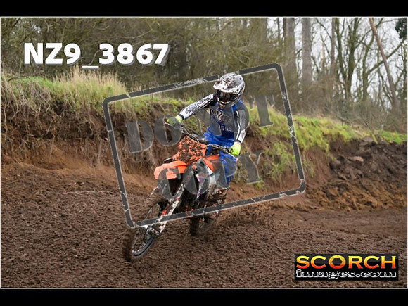 Experts-062