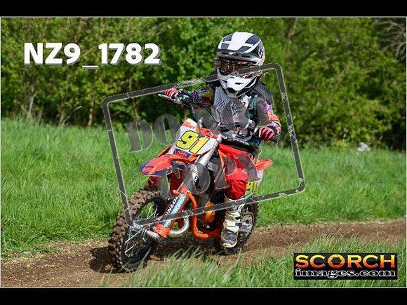 Pee Wee Kids Track-32