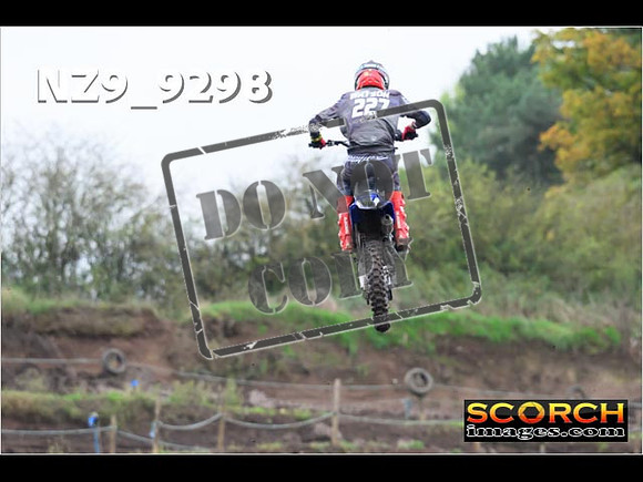 Experts-098