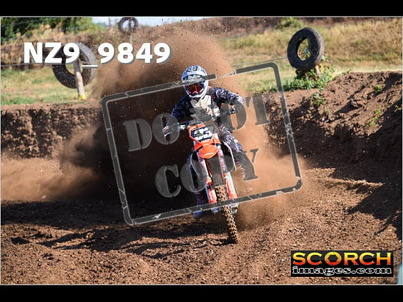 Experts-060