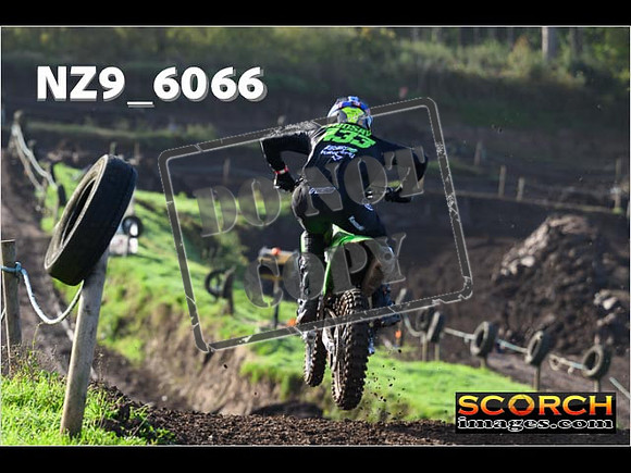 Experts-109