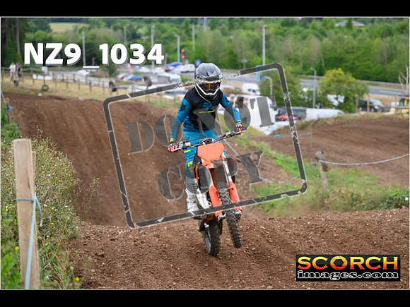 Youth-105