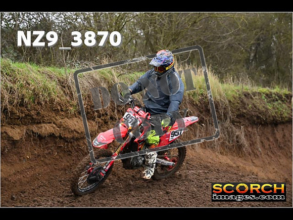 Experts-065