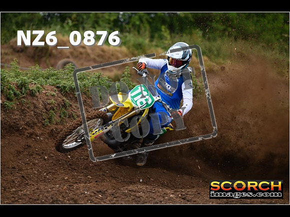 Experts-069