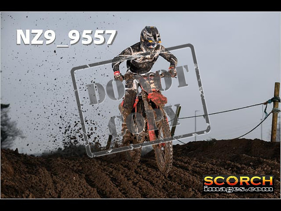 Inters-096