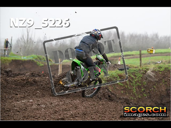 Experts-088