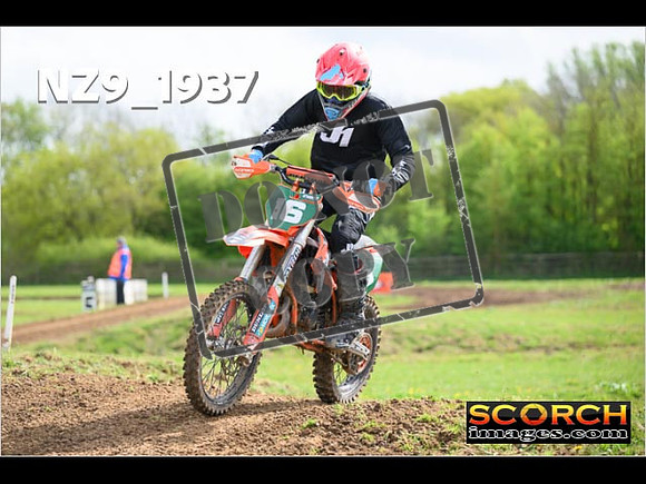 85's-113