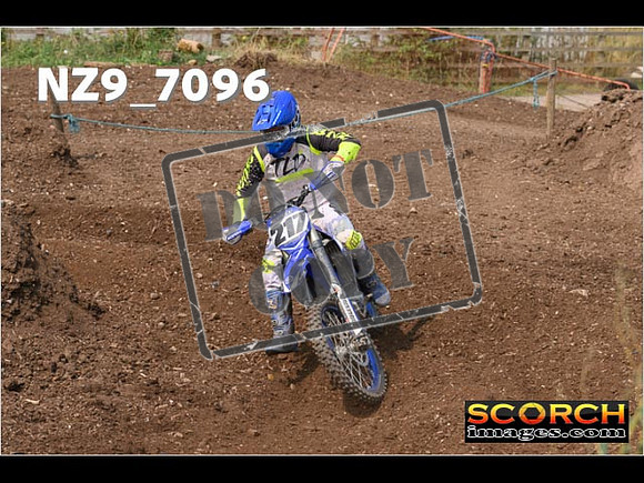 Experts-487