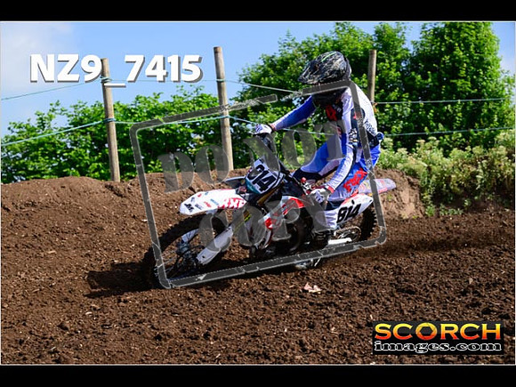 Experts-060