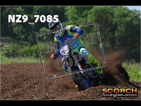 Experts-070