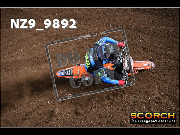 Experts-112