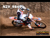 Experts-011