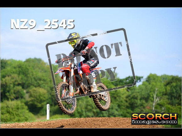 Experts-107