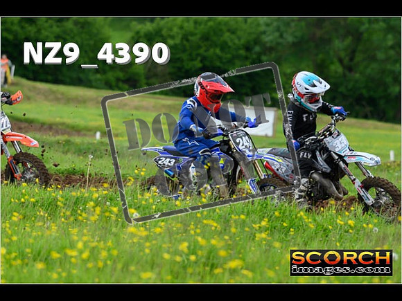 Auto 65'S-057