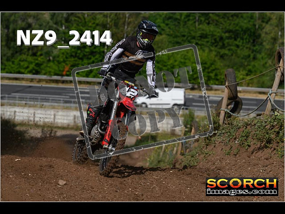 Experts-071