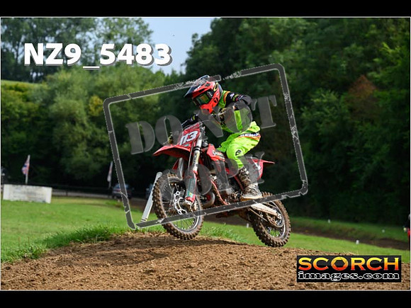 85's-024