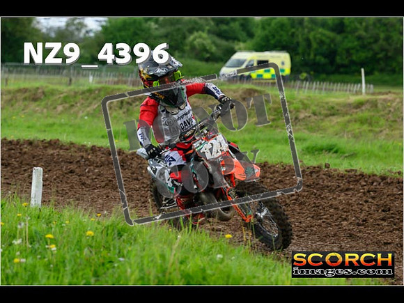 Auto 65'S-063