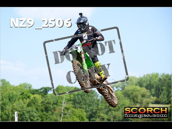 Experts-070