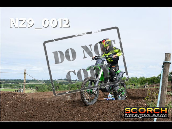 Inters GreenOrange-022